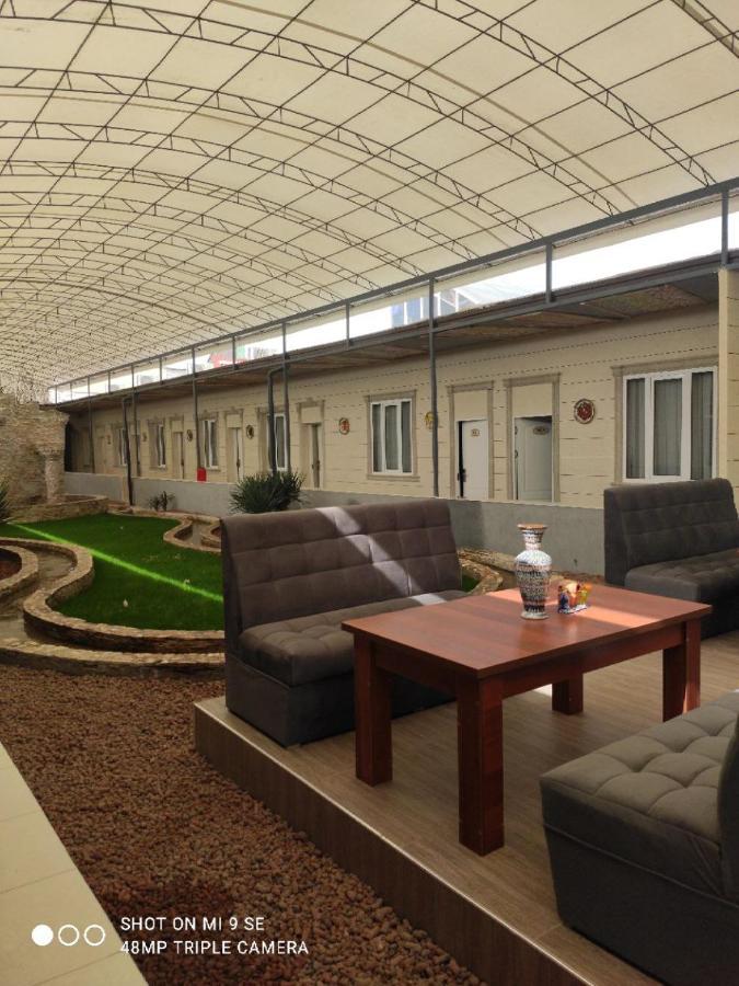 Adras Hotel Tasjkent Buitenkant foto