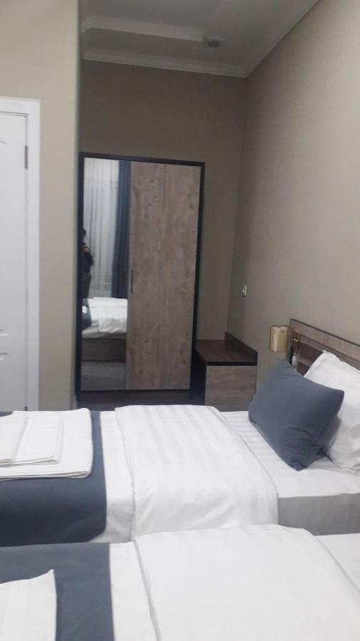 Adras Hotel Tasjkent Buitenkant foto