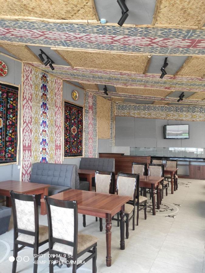 Adras Hotel Tasjkent Buitenkant foto
